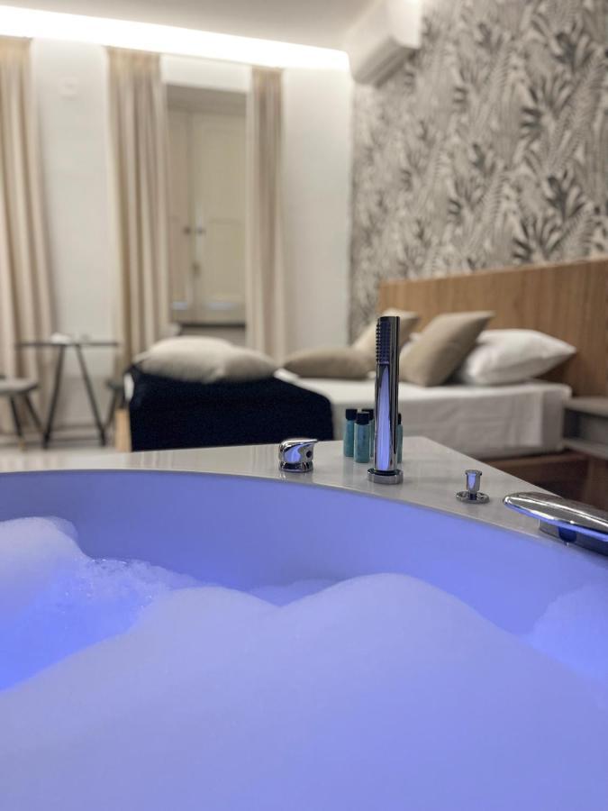 Olympus Capua Hotel Екстериор снимка