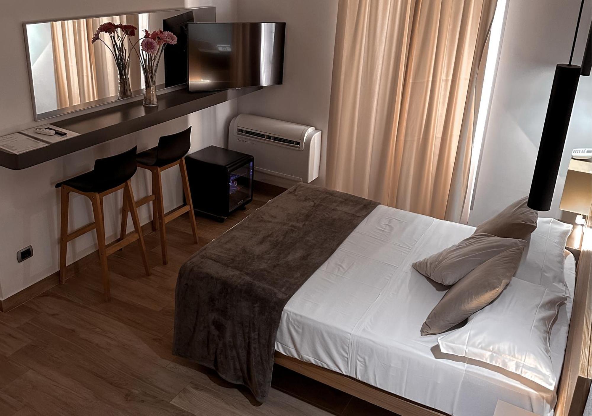 Olympus Capua Hotel Екстериор снимка