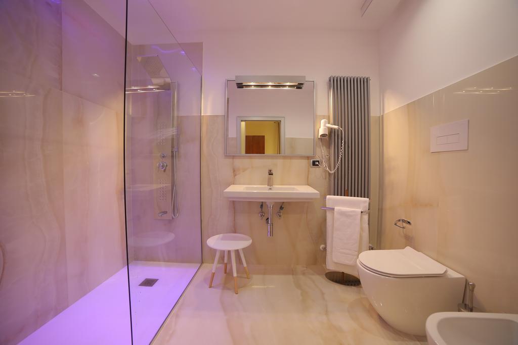 Olympus Capua Hotel Екстериор снимка
